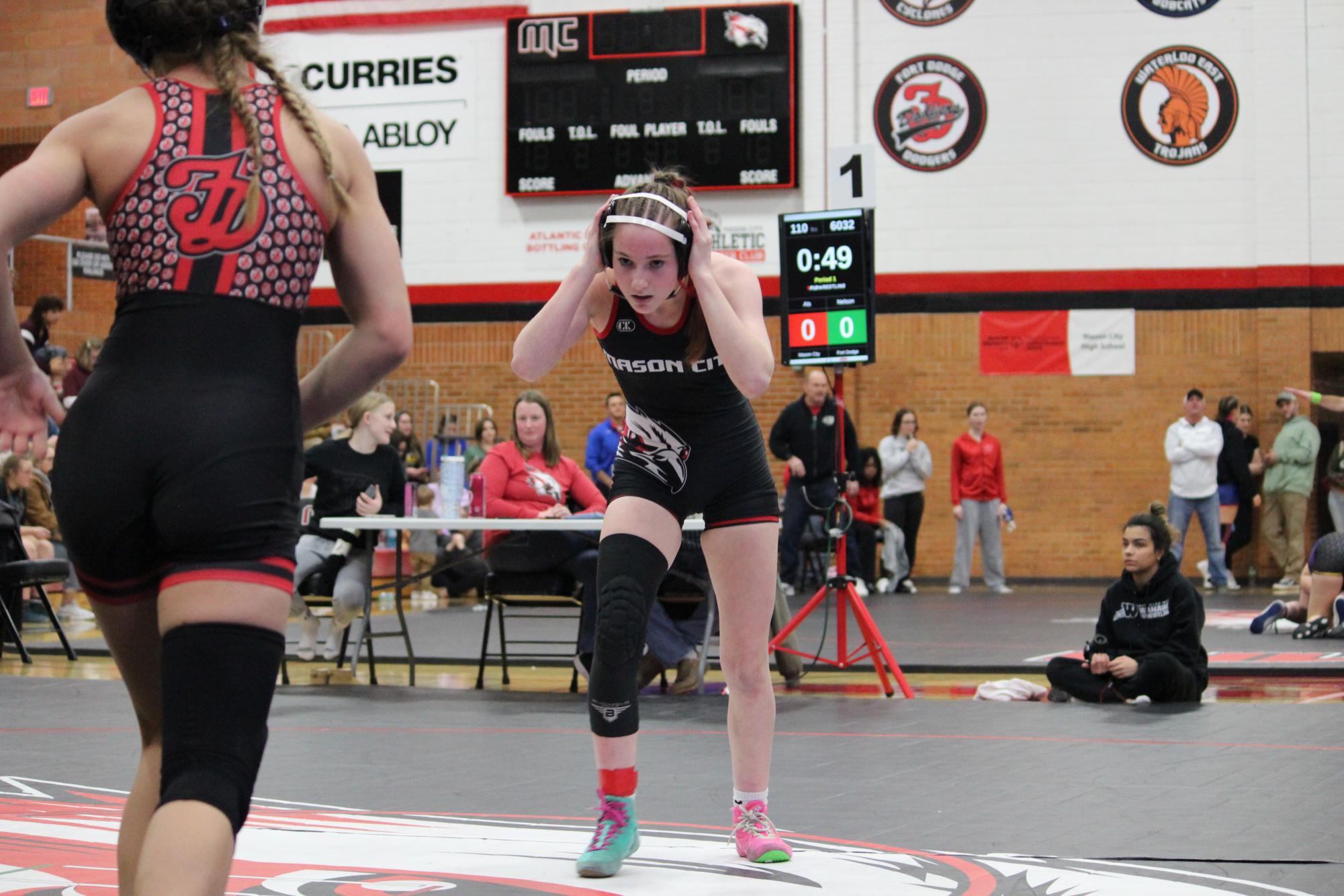 9 Girls Qualify State Wrestling