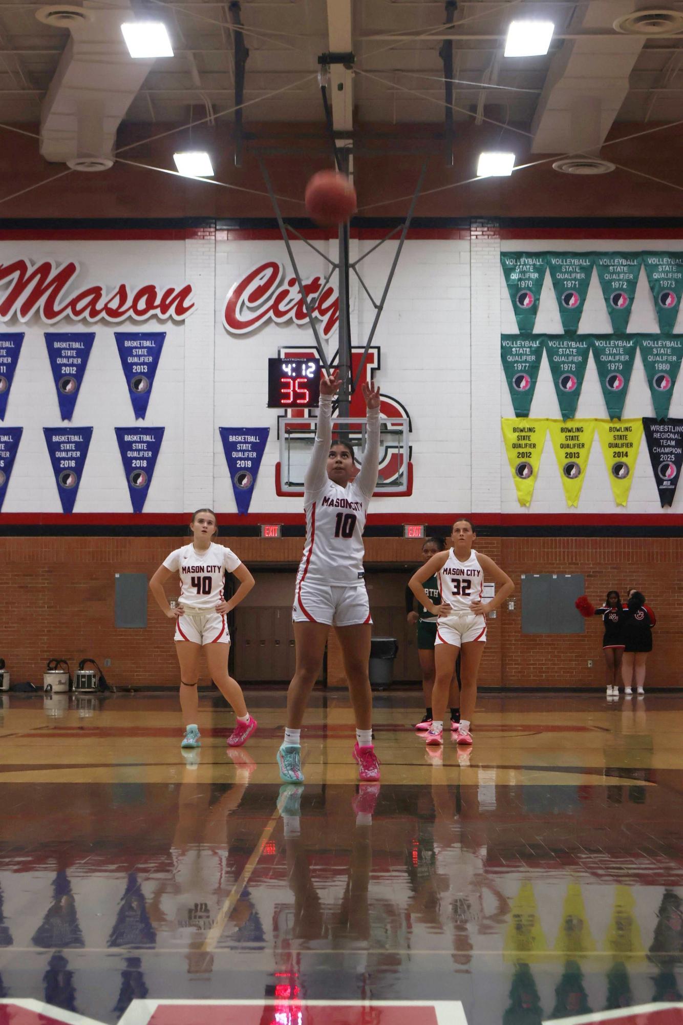 PHOTOS: Riverhawk Basketball vs. Des Moines North