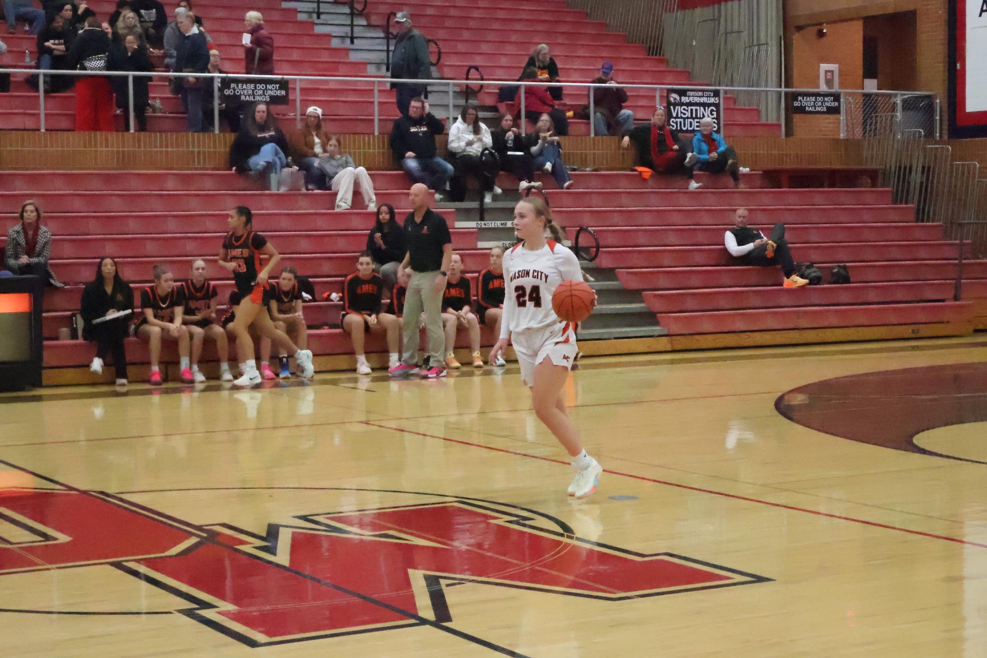 Riverhawk Basketball in Action