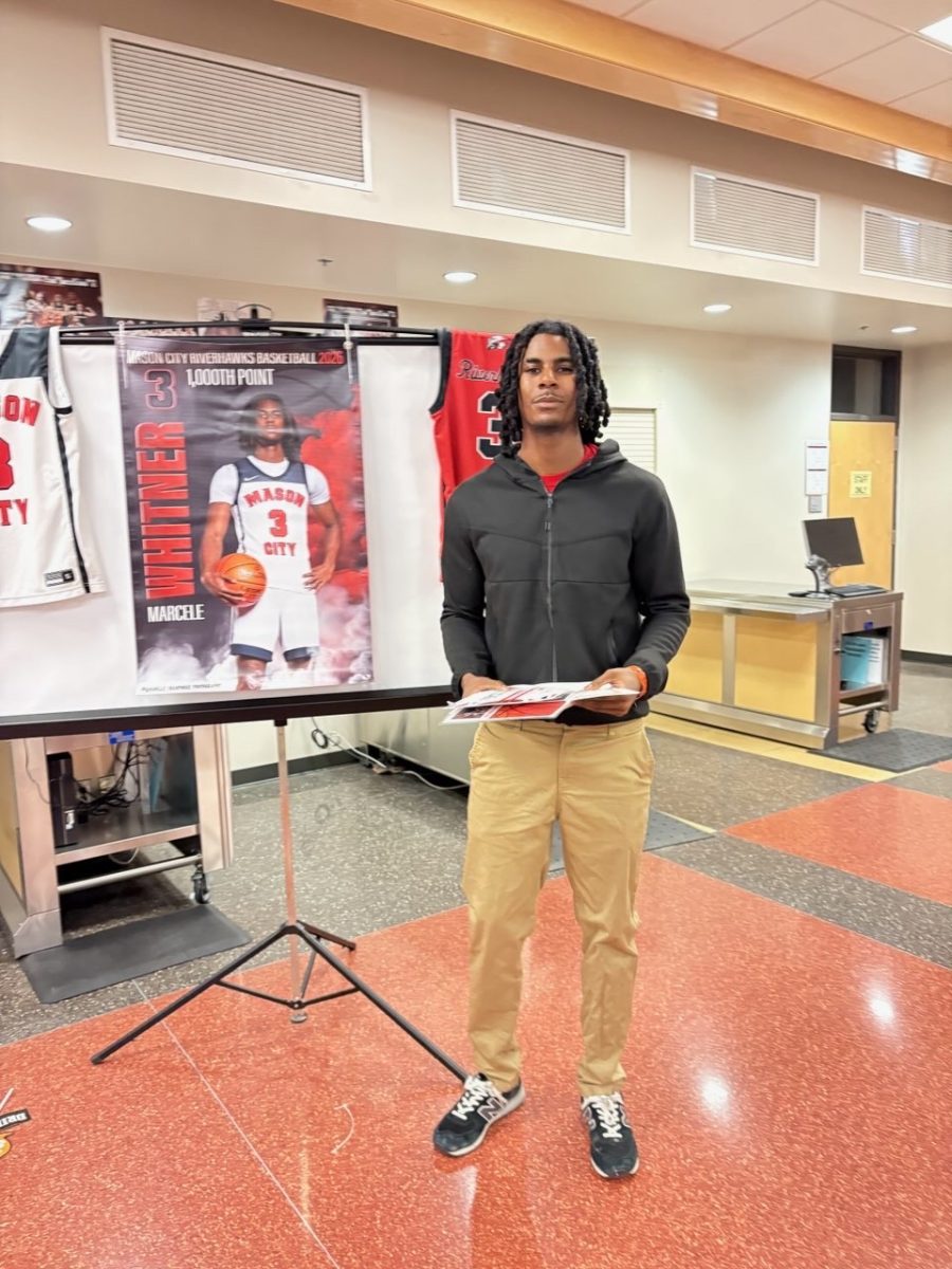 MCHS Senior recognized for joining 1000-point club.